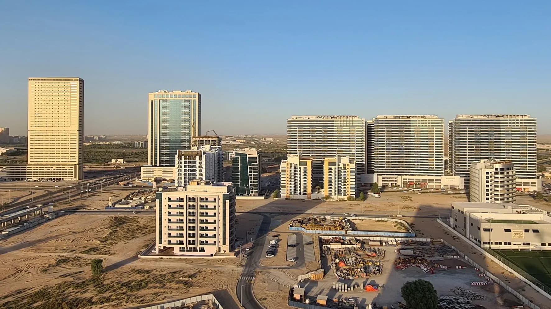 Dubai Land Residence Complex Living
